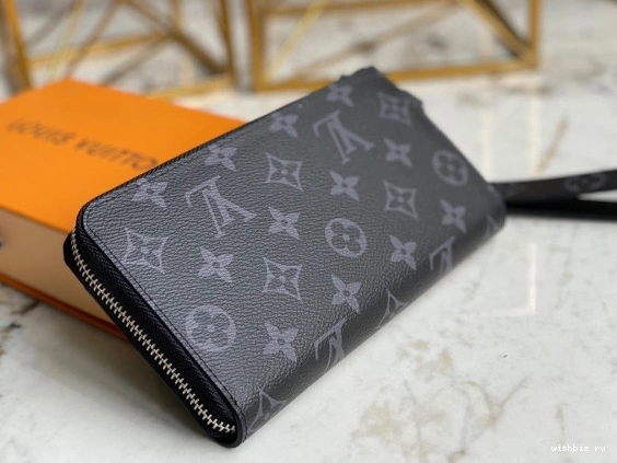 WIS ZIPPY LOUIS VUITTON DRAGONNE 0902